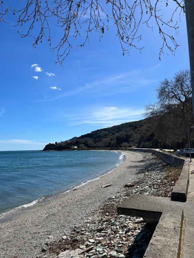 Studio Nikol Koutsoupia Kókkinon Nerón Εξωτερικό φωτογραφία